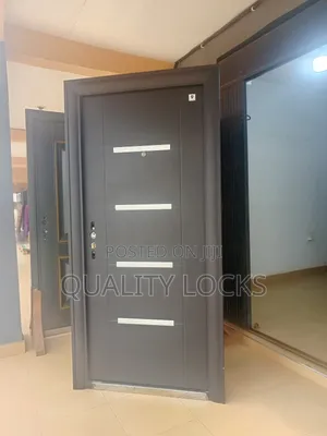 Black Smooth Jia Single Security Door