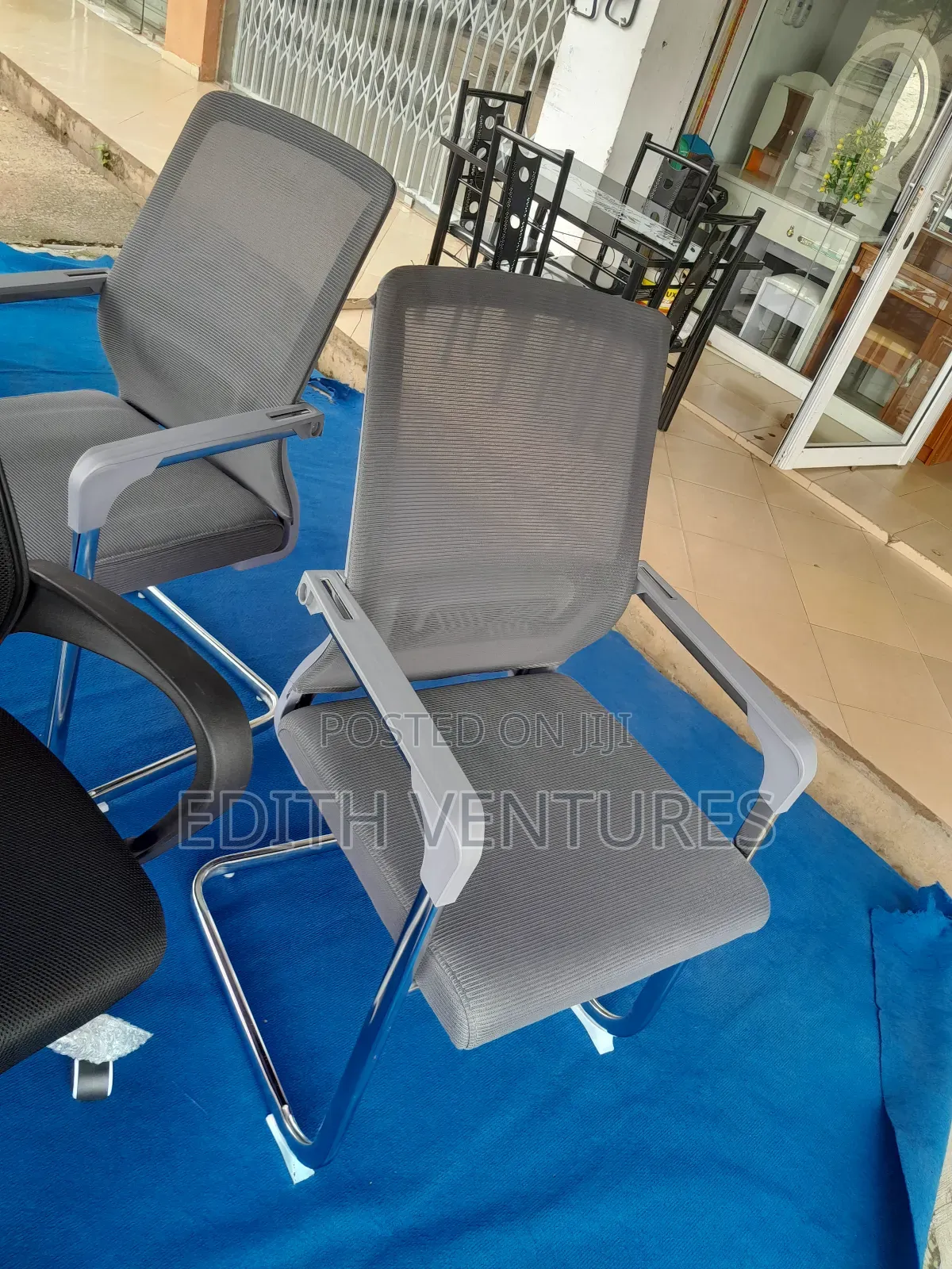 Upskill Visitor's Chair