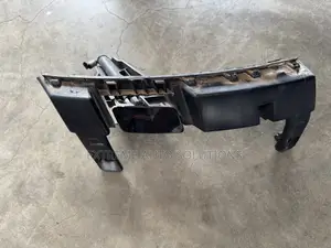 2014 2015-2017 Range Rover Sport Front Bumper Left Top Bracket