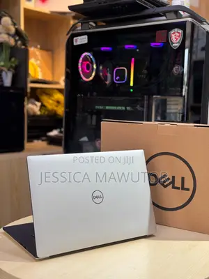 New Laptop Dell 16GB Intel Core I7 SSD 512GB
