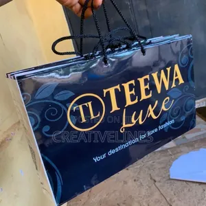 Glossy Paperbag.