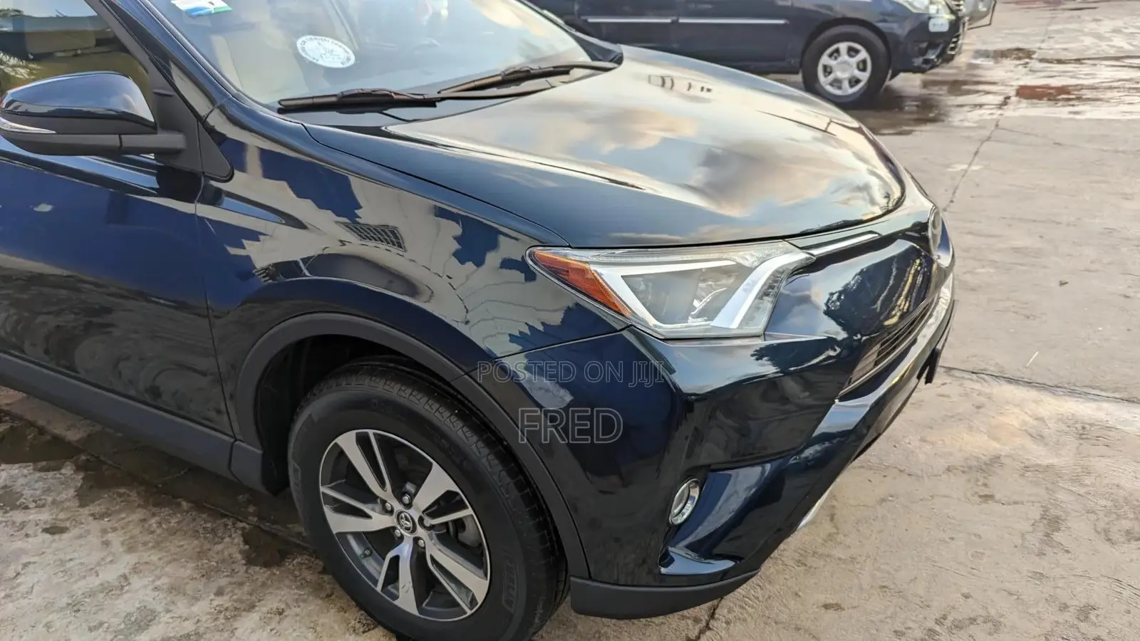 Toyota RAV4 XLE AWD (2.5L 4cyl 6A) 2017 Green