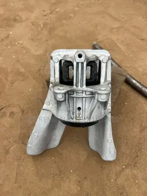 Honda Civic 2023 Engine Seat