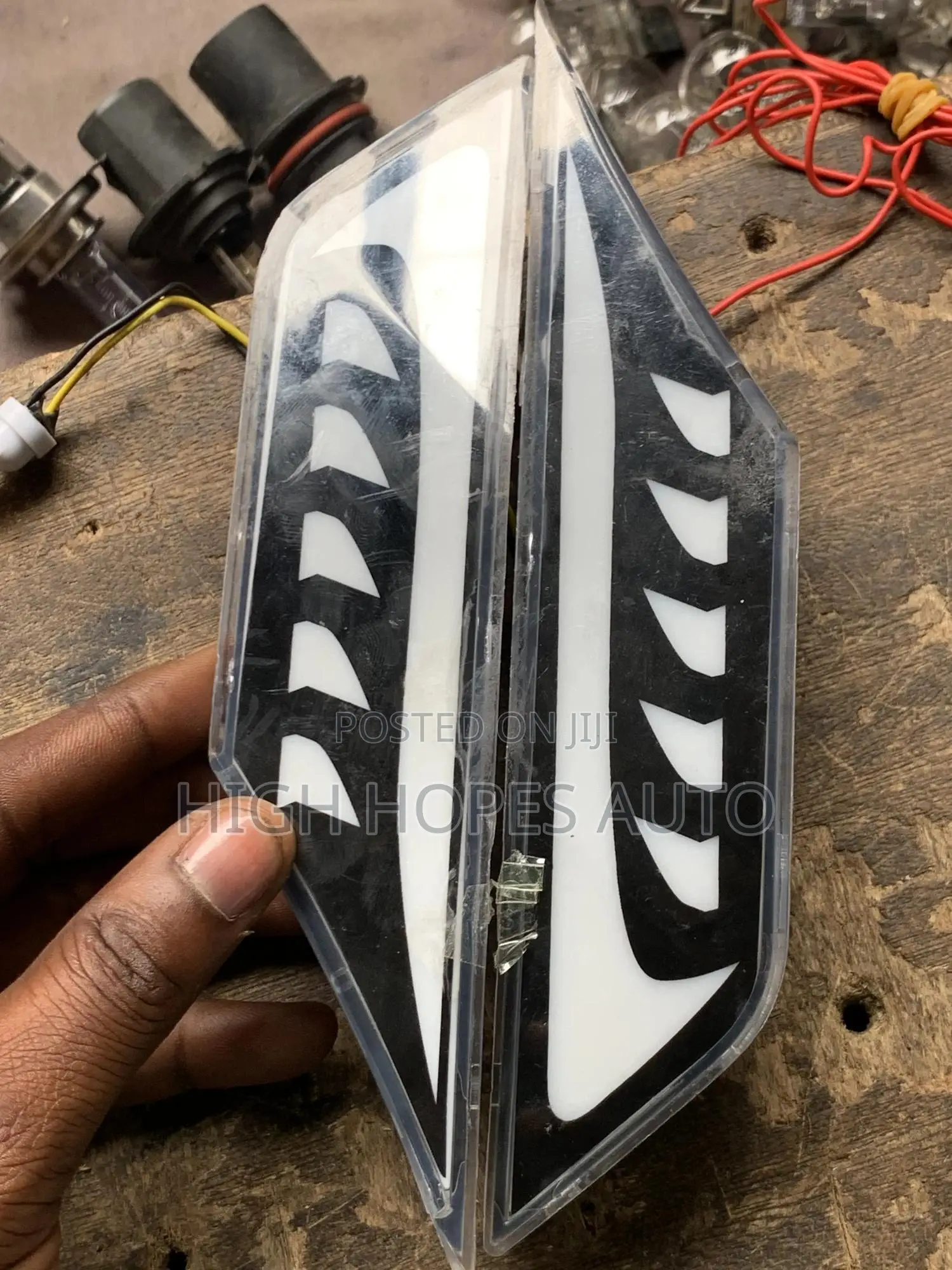 Side Marker Light for Honda Civic 10th Generation 2016-2020.