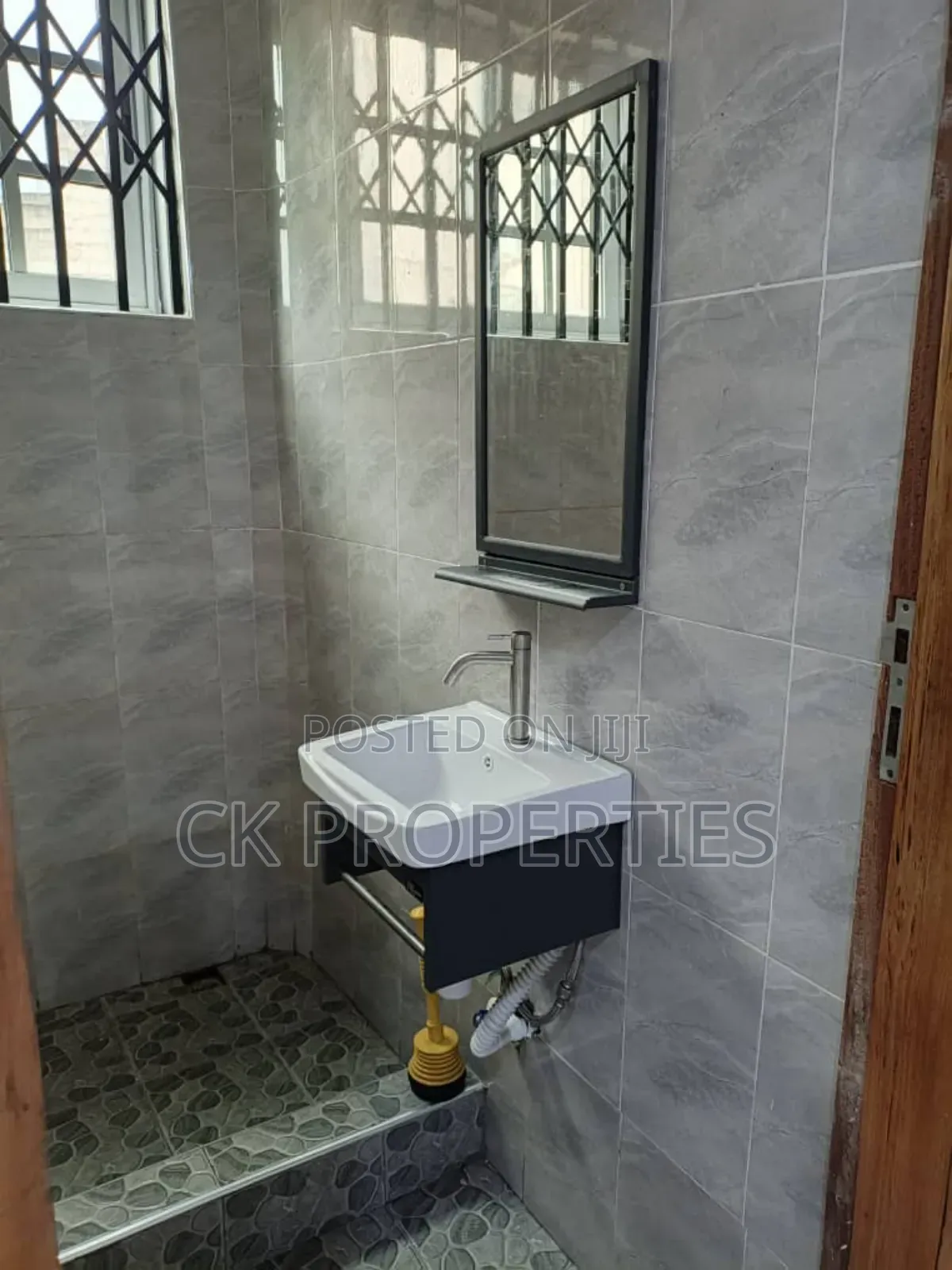 1bdrm Apartment in West Legon for rent