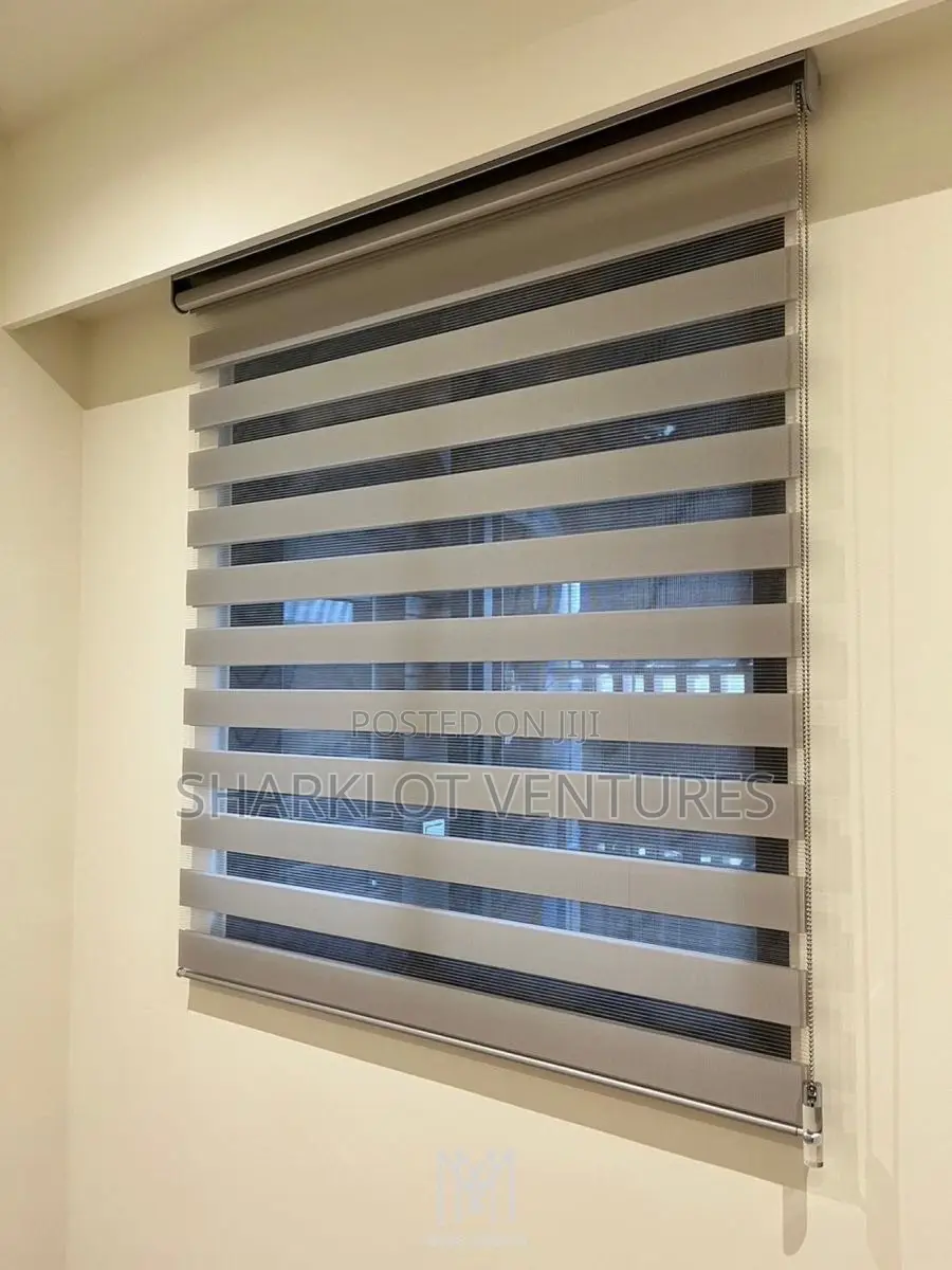 Windows Blinds ( 6 Feets)