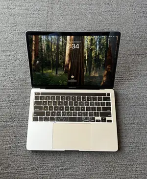 Laptop Apple MacBook Pro 2020 16GB Intel Core I5 SSD 512GB
