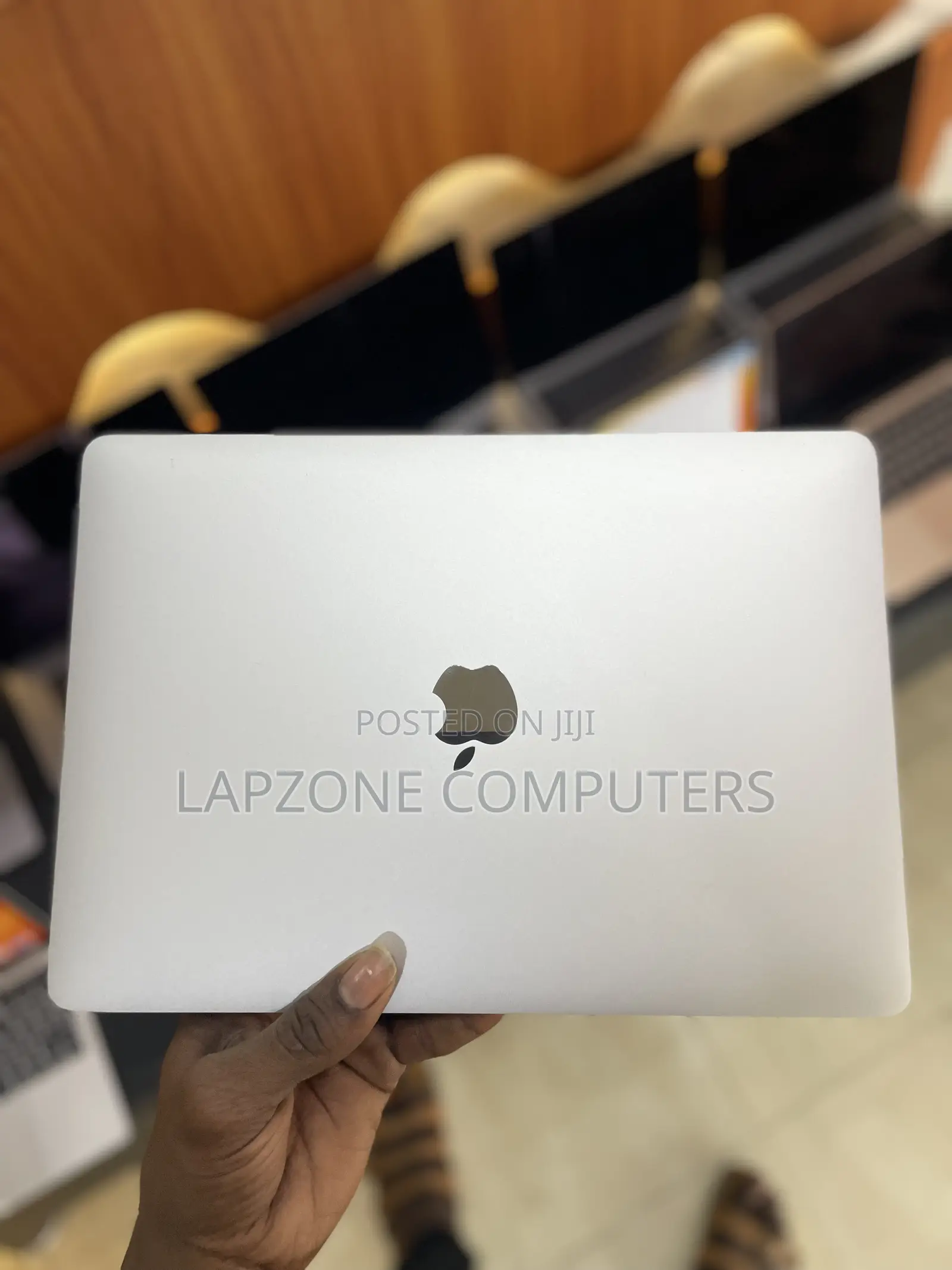 Laptop Apple MacBook Pro 2017 8GB Intel Core i5 SSD 128GB