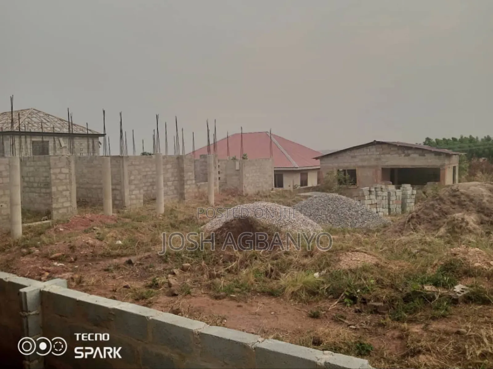 5bdrm Block of Flats in Sasaabi for sale