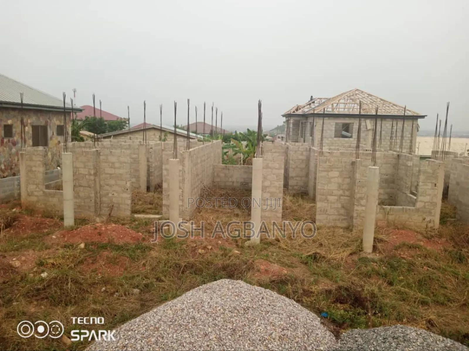 5bdrm Block of Flats in Sasaabi for sale