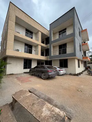 Ex Two Bedroom Apartment for Rent at Lakeside Estate