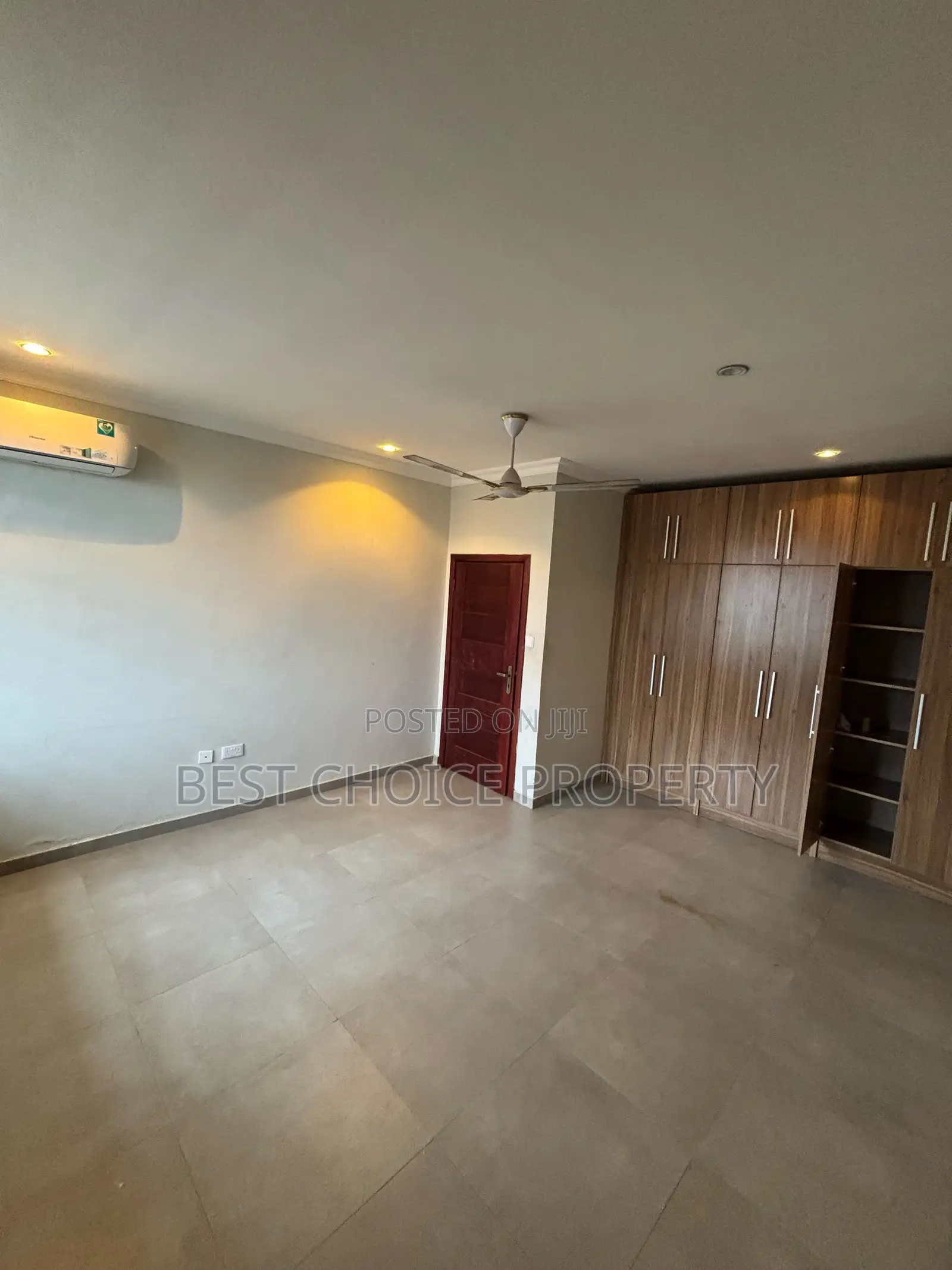 Ex Two Bedroom Apartment for Rent at Lakeside Estate