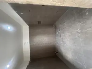 4bdrm Townhouse/Terrace in Bee Decor & Homes, North Legon for sale