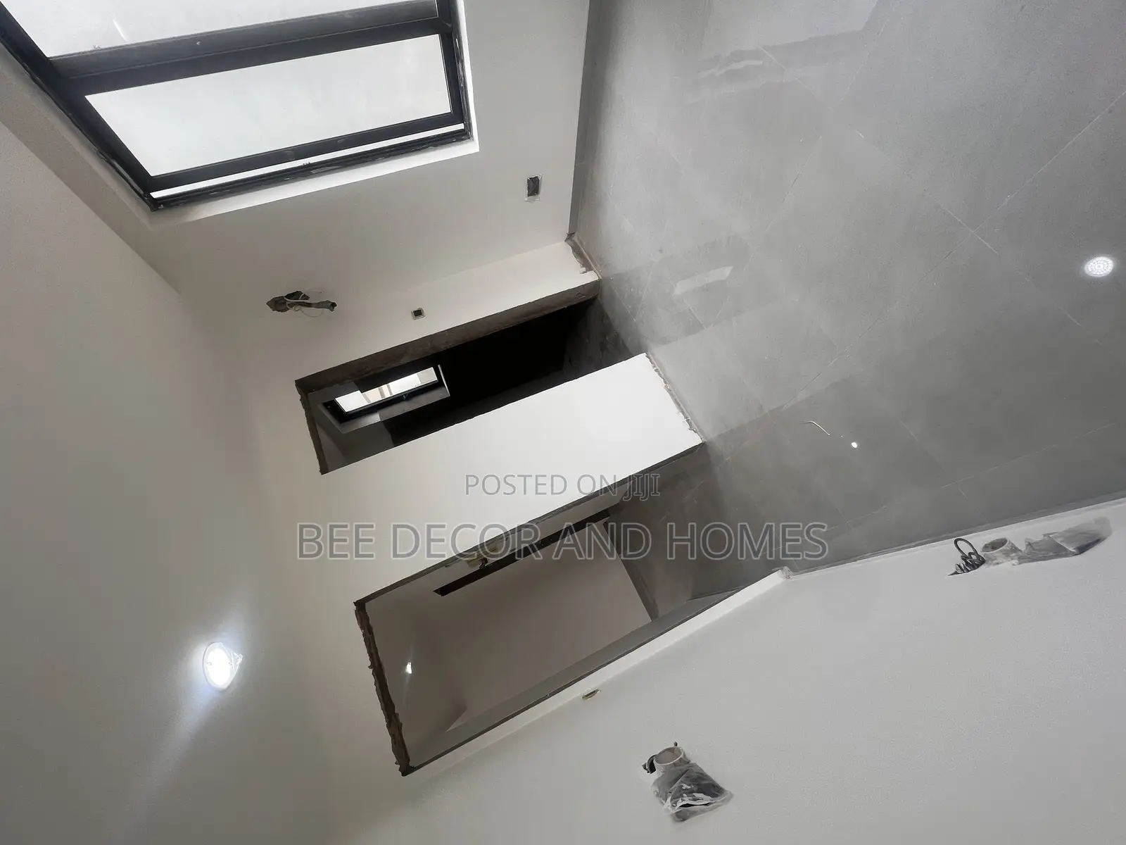 4bdrm Townhouse/Terrace in Bee Decor & Homes, North Legon for sale