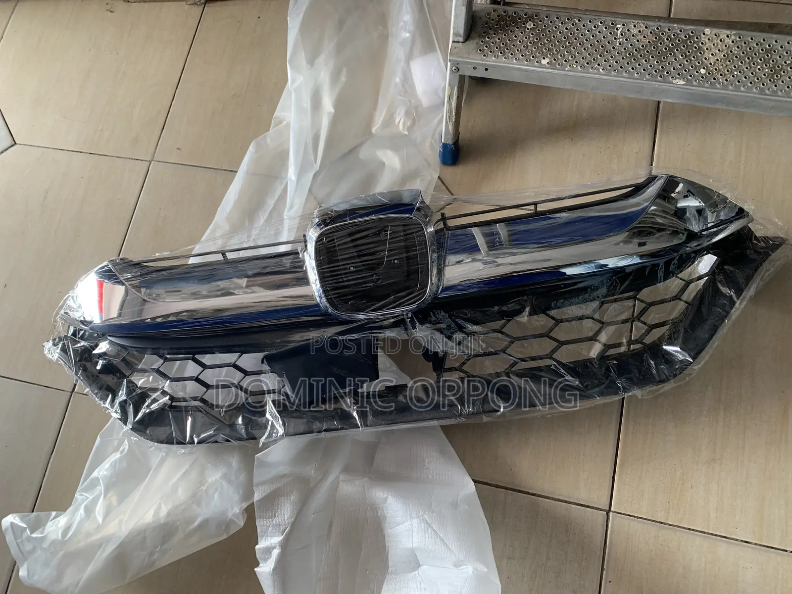 Honda CRV 2017 - 2018 Front Grille