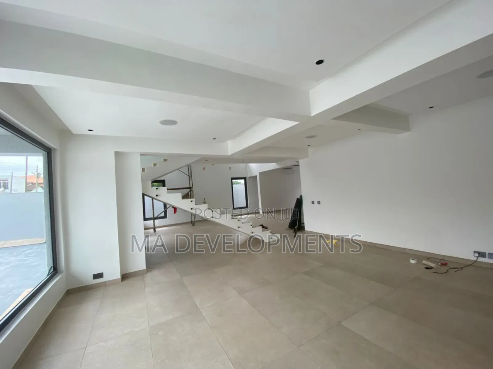 6bdrm Mansion in Madev Realty, East Legon for sale