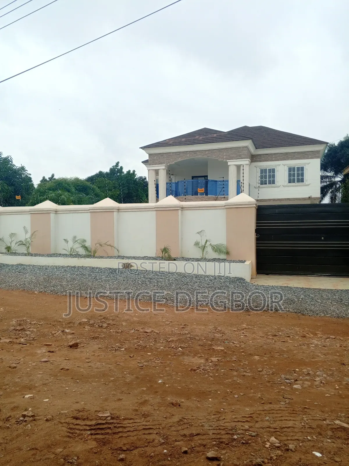 5bdrm House in Bestchoice, Achimota for sale