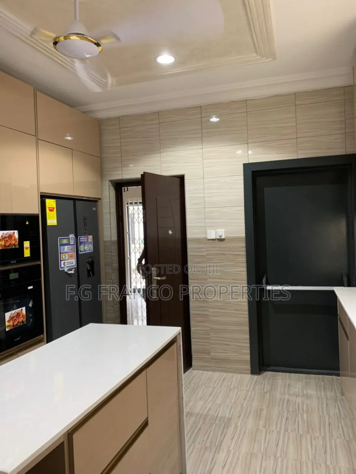 3bdrm Apartment in Kg Franco Properties, Airport Residential Area