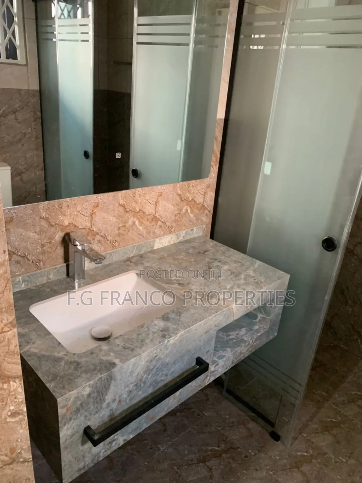 3bdrm Apartment in Kg Franco Properties, Airport Residential Area
