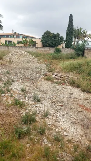 One Plot of Land for Sale at Nort Legon