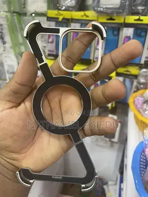 Oatsbasf Z-Shaped Metal Phone Case