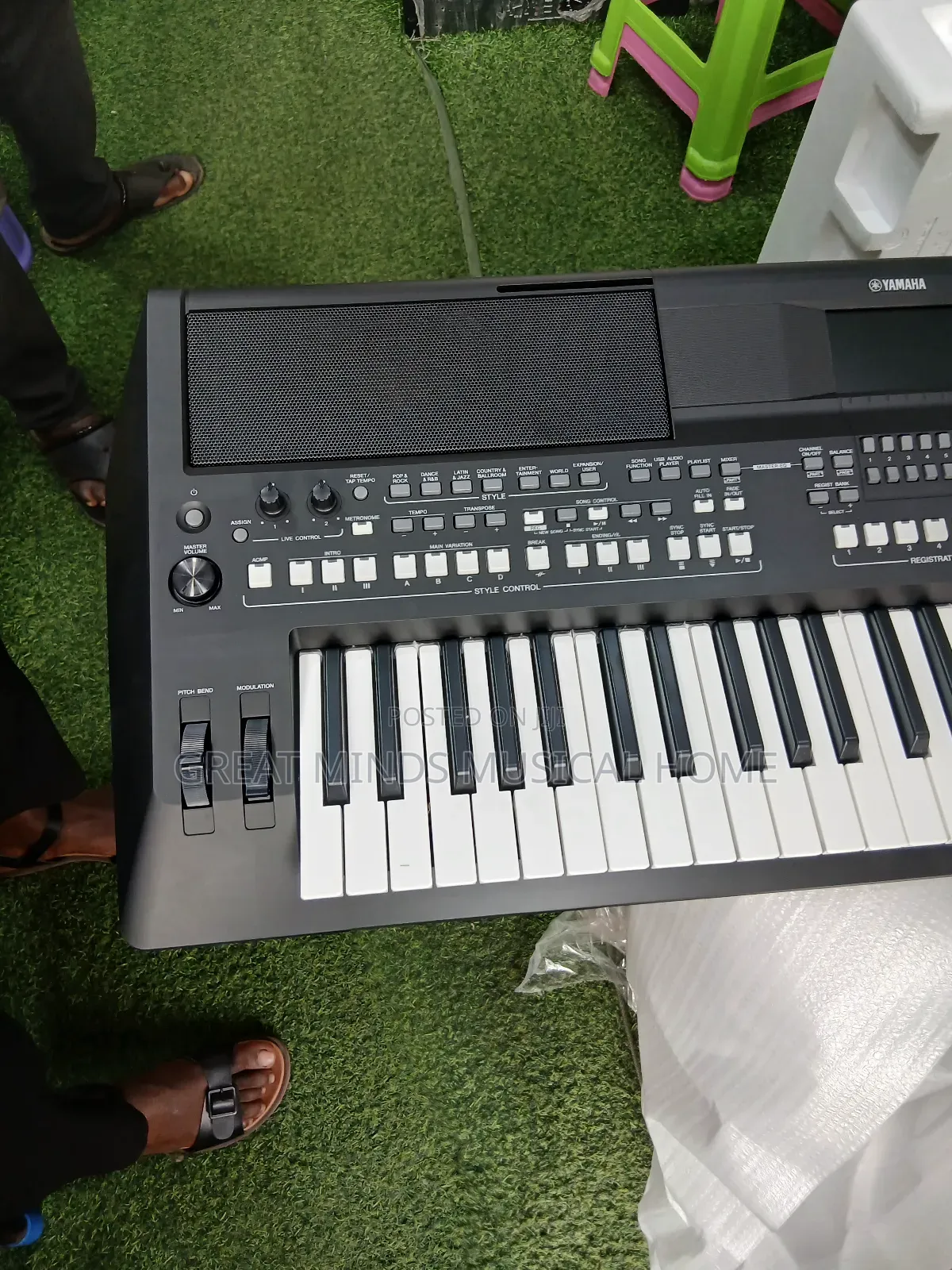 Yamaha PSR Sx 600 Professional Keyboard