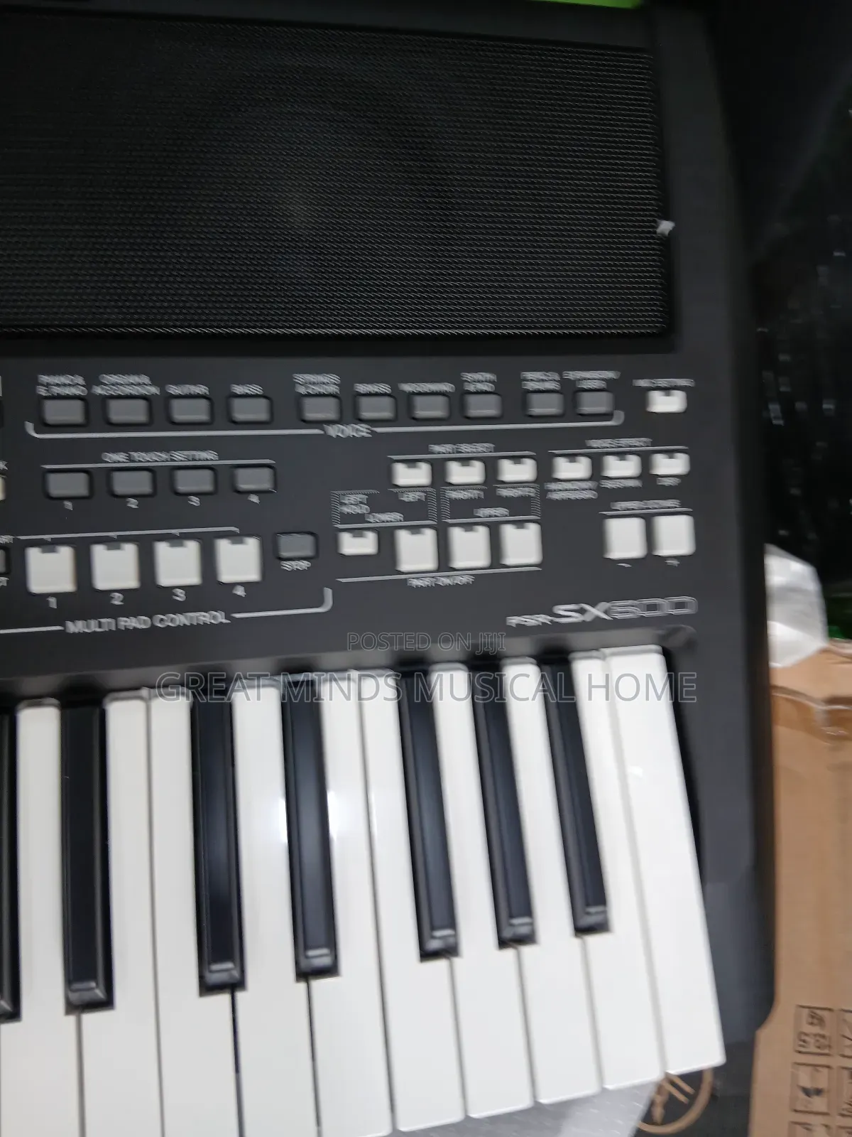 Yamaha PSR Sx 600 Professional Keyboard