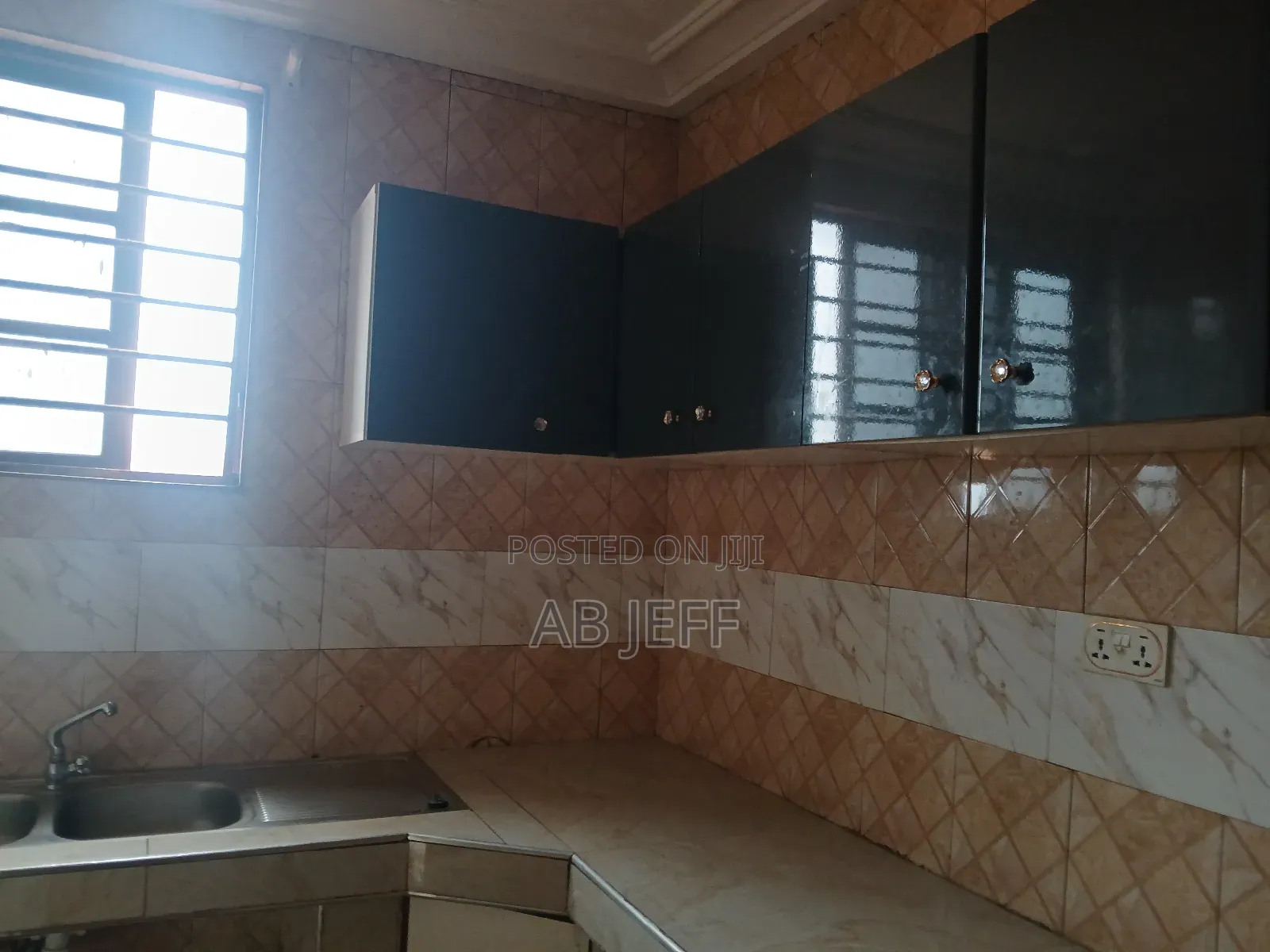 4bdrm Apartment in Ipt, Kumasi Metropolitan for rent