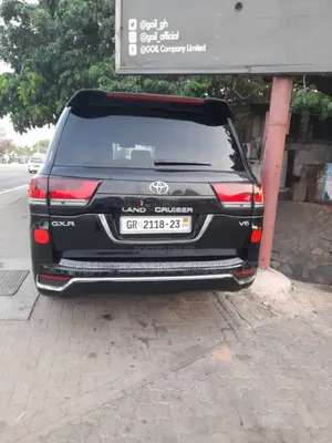 V8 and Prado Are Available for Rental Self Drive