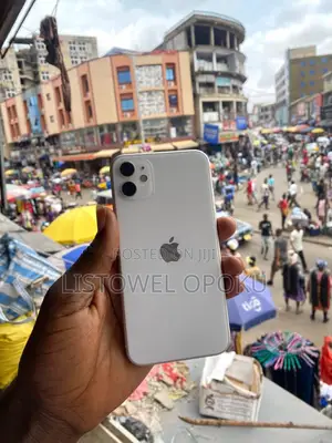 Apple iPhone 11 128 GB Green