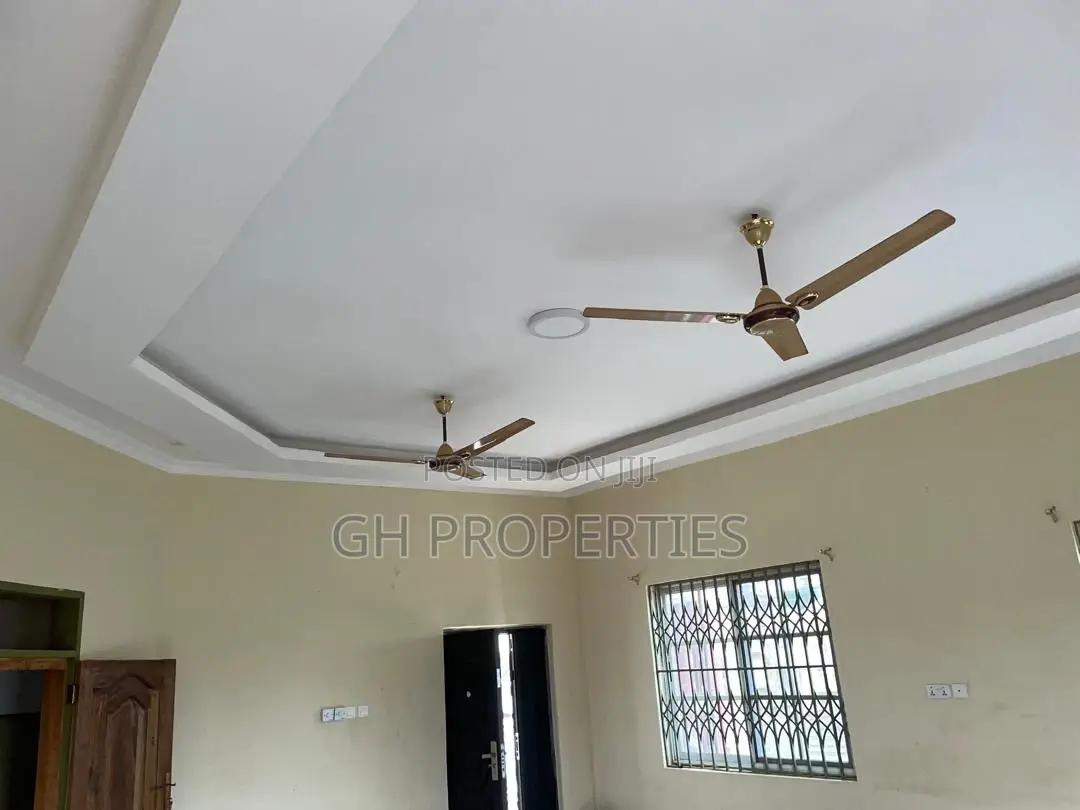 3bdrm Apartment in Apaaso., Kumasi Metropolitan for rent