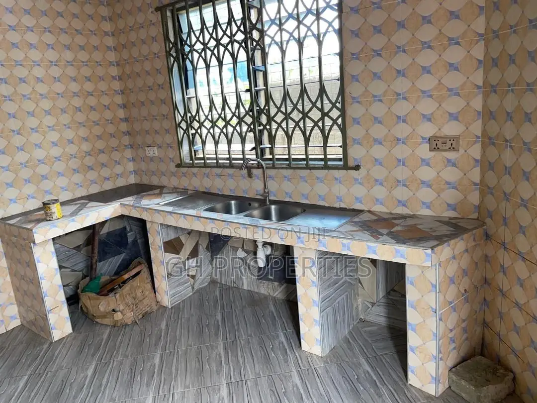 3bdrm Apartment in Apaaso., Kumasi Metropolitan for rent