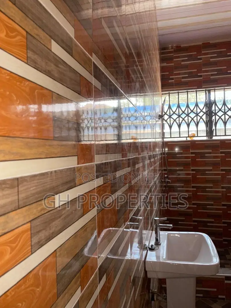 3bdrm Apartment in Apaaso., Kumasi Metropolitan for rent