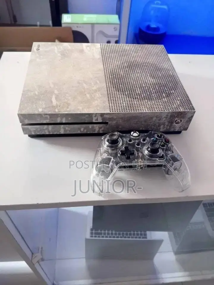 Xbox One S With Games 1 Pad