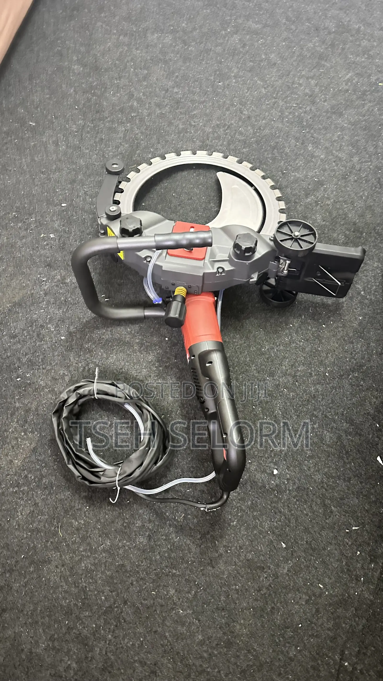 Wall Cutting Machine