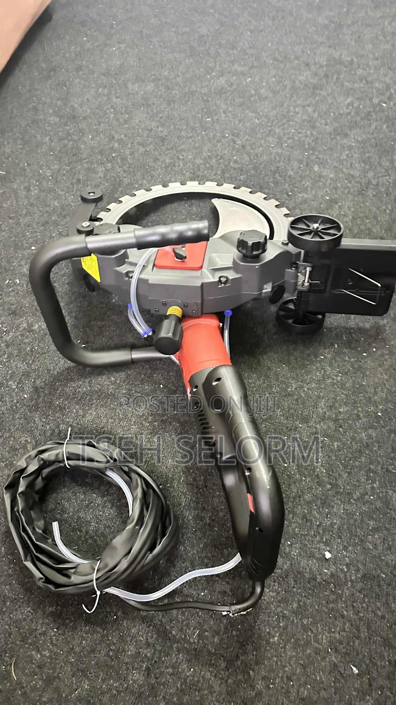 Wall Cutting Machine