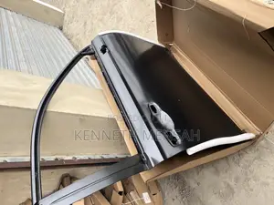 Honda Cr-v 2023 -2025 Door Front Right