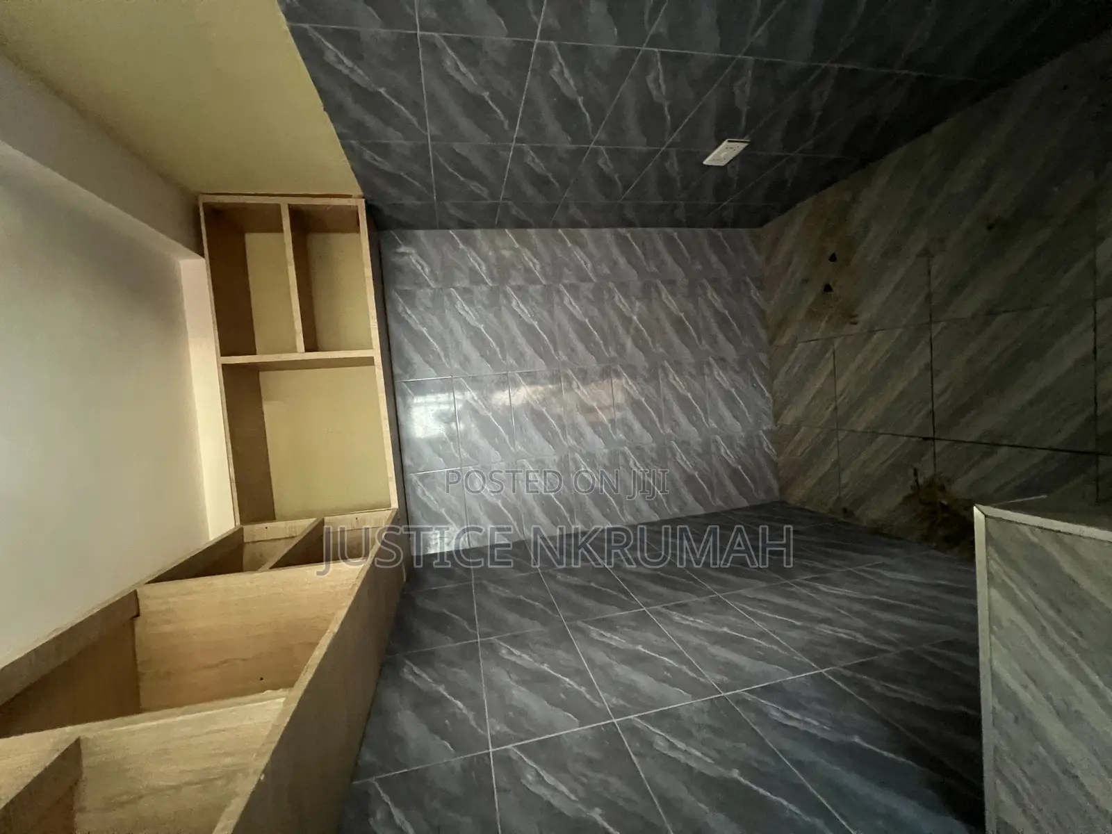 1bdrm Apartment in Mr Justice Estate, Old Barrier for rent