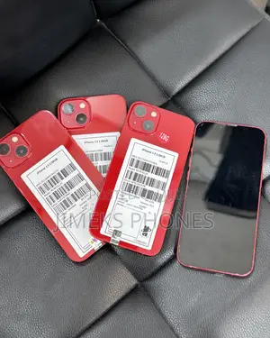 Apple iPhone 13 128 GB Red
