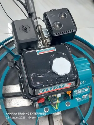 Petrol Power Trowel