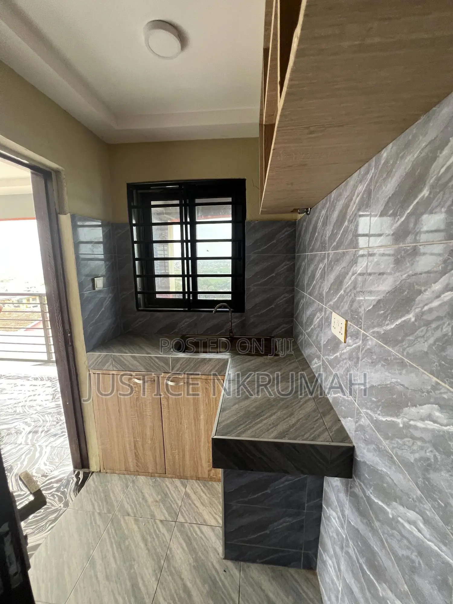 1bdrm Apartment in Mr Justice Estate, Old Barrier for rent