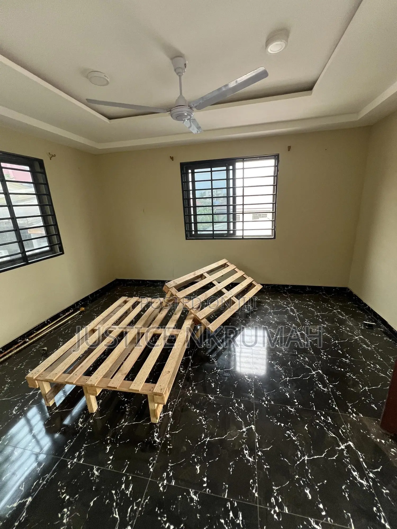 1bdrm Apartment in Mr Justice Estate, Old Barrier for rent