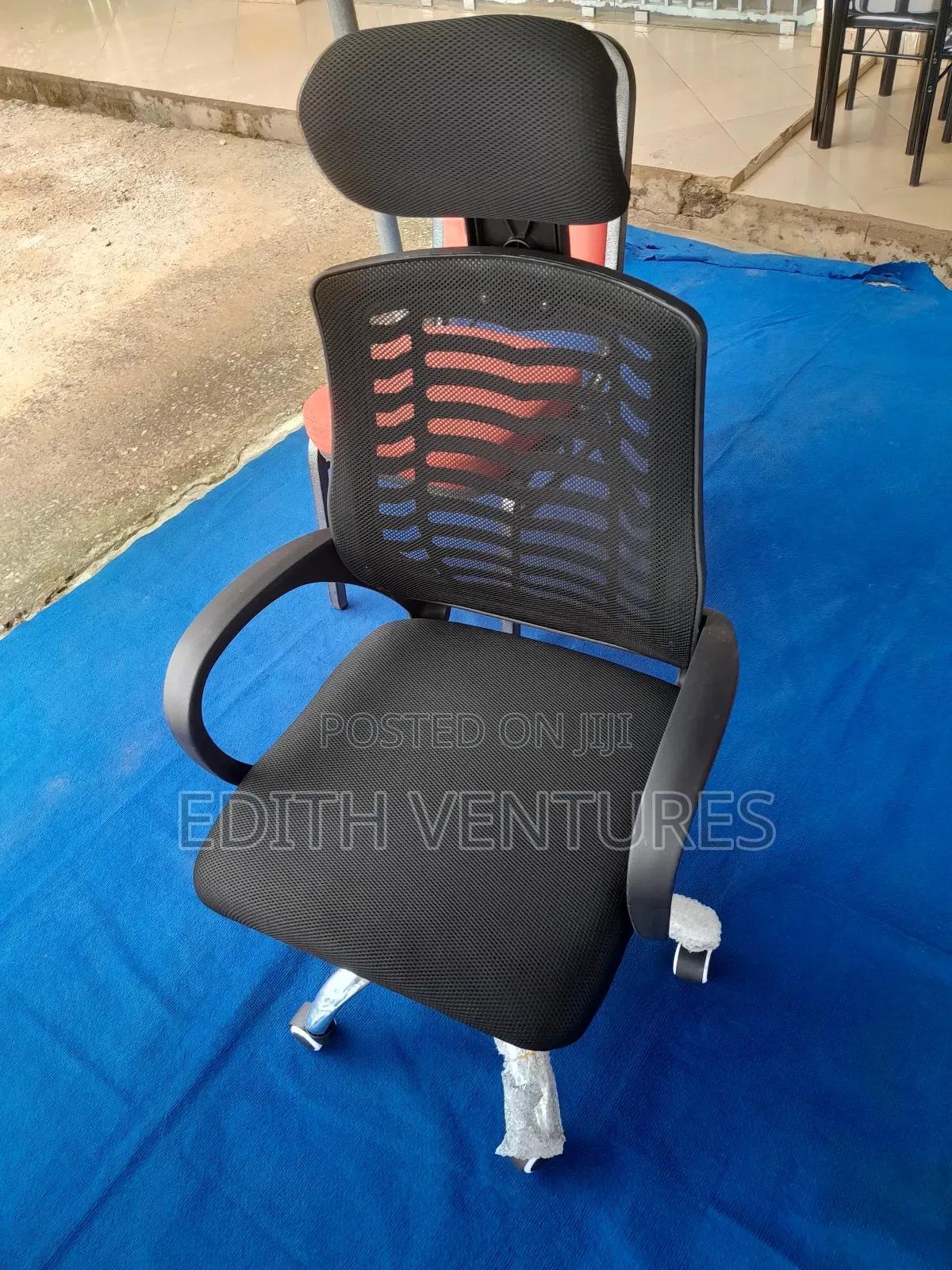 Crew Board Chair
