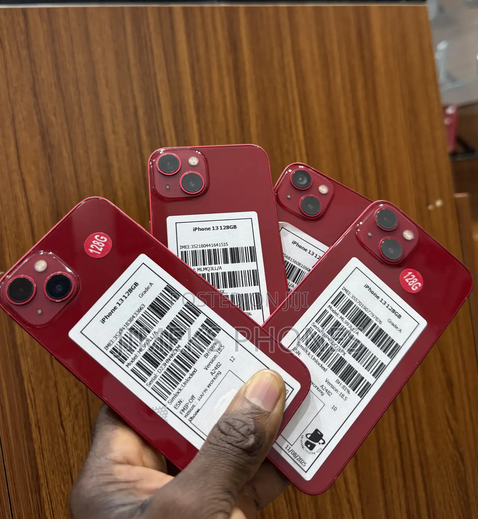 Apple iPhone 13 128 GB Red