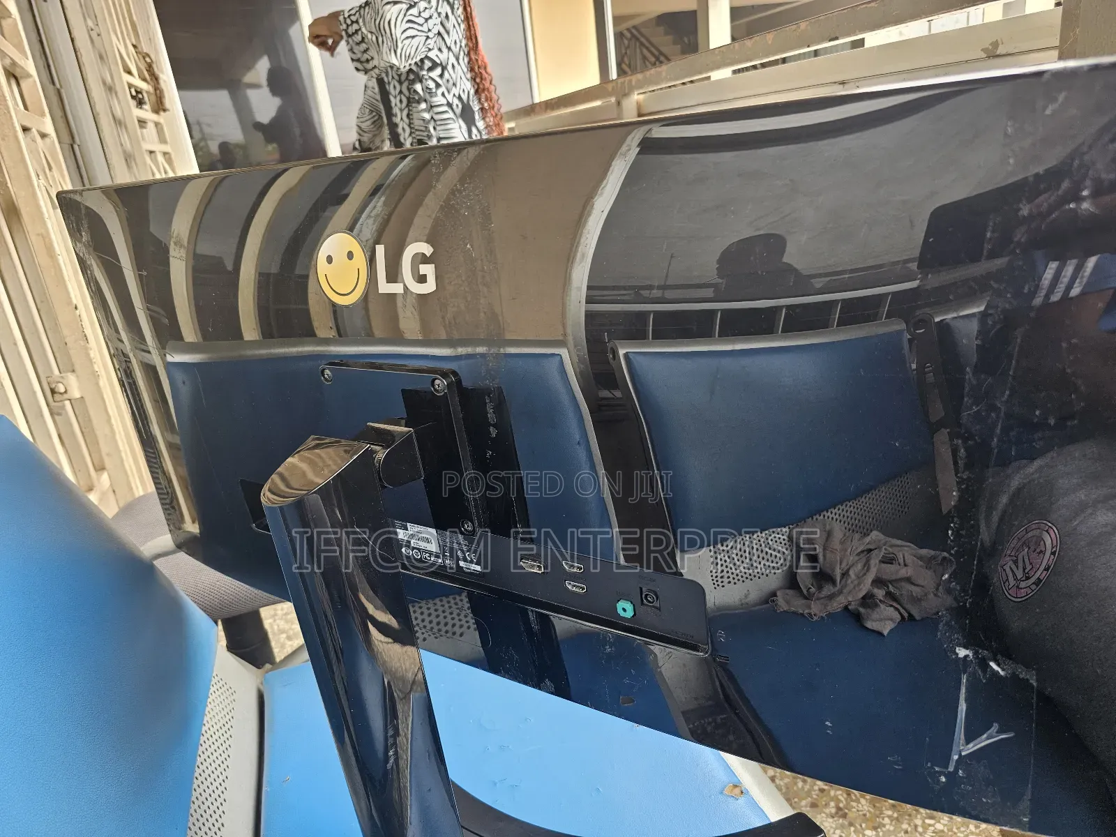 Lg 34 Inches Monitor