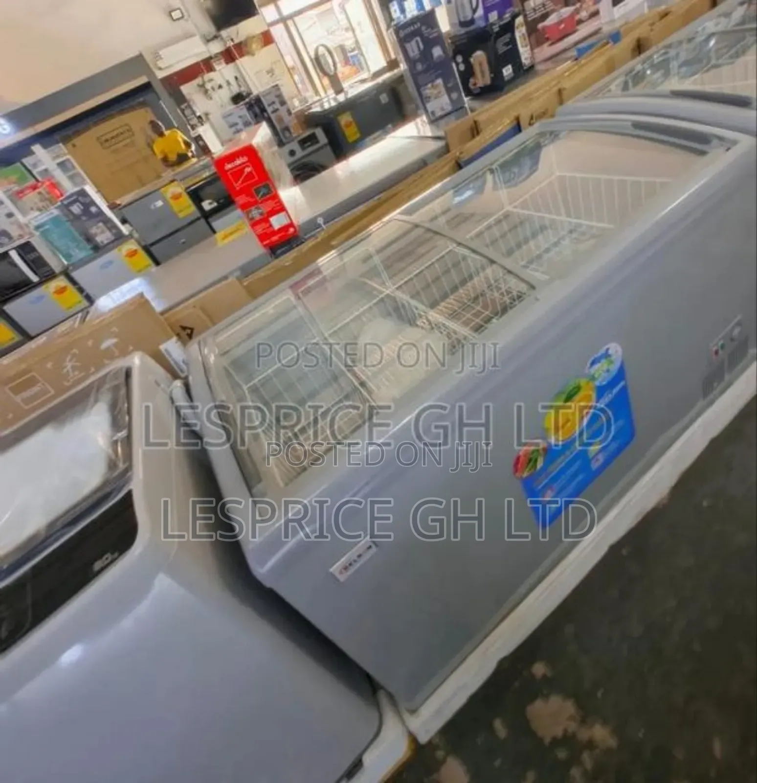Delron 318ltrs Chest Freezer