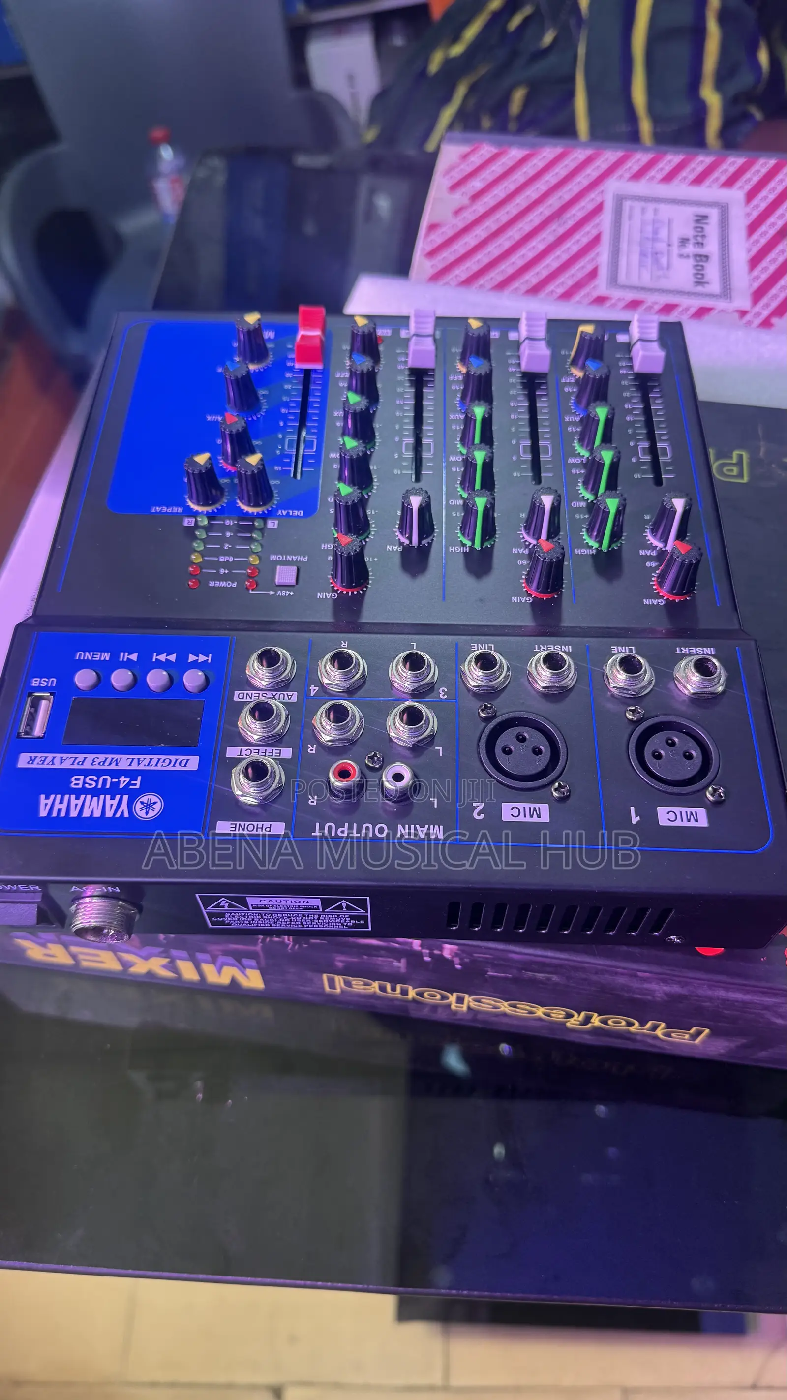 Yamaha F4-Usb Mixer