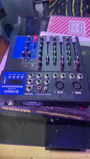 Yamaha F4-Usb Mixer