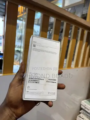 New Apple iPhone 16 128 GB Pink in Kumasi Metropolitan Mobile Phones