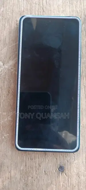 Tecno Camon 20 128 GB Blue